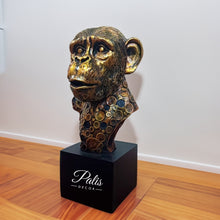 Load image into Gallery viewer, CHIMPANZEE FACE ON BASE
